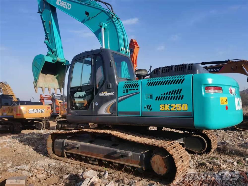 Kobelco SK250-8 Raupenbagger