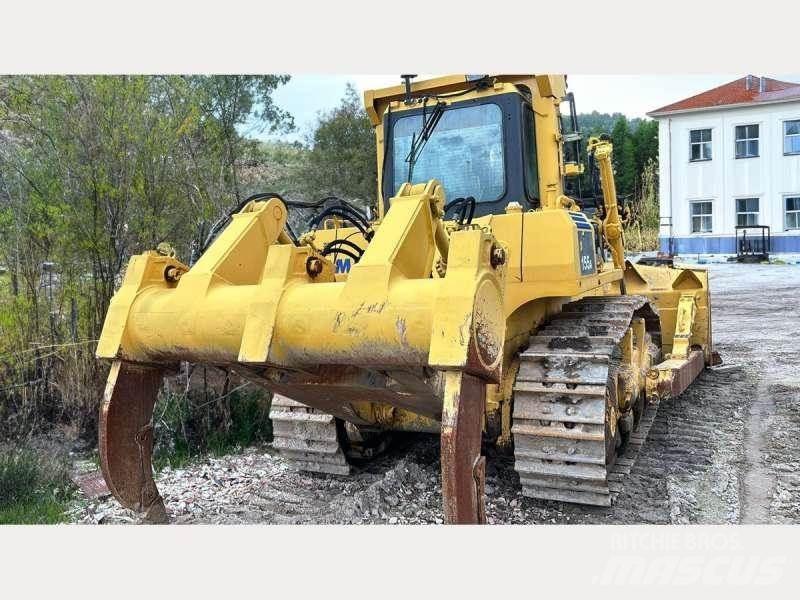 Komatsu D155AX-5 Bulldozer