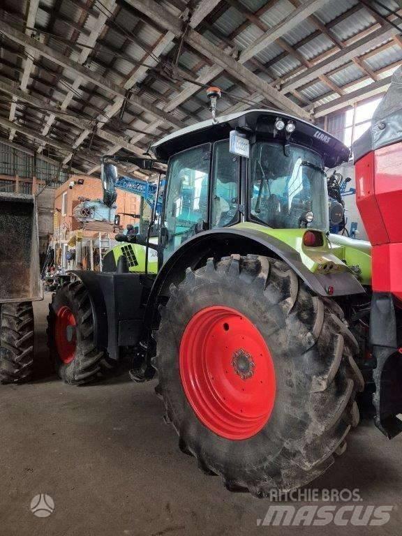 CLAAS Arion 610 CIS Traktoren