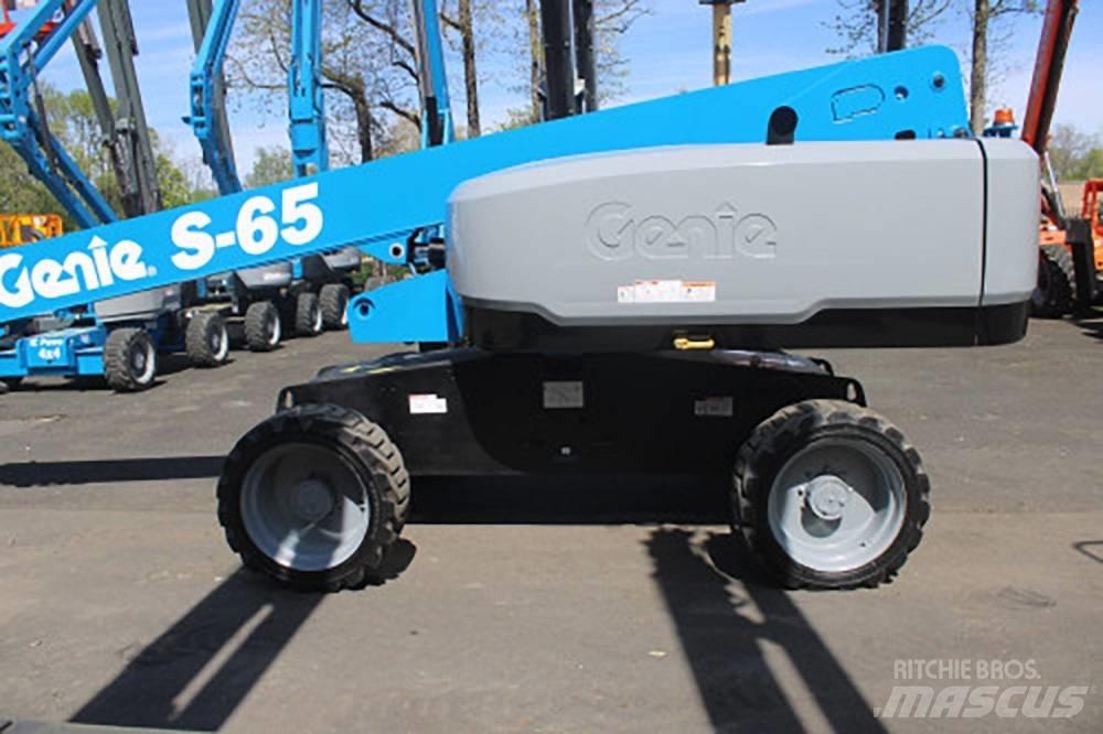 Genie S 65 Teleskopbühnen