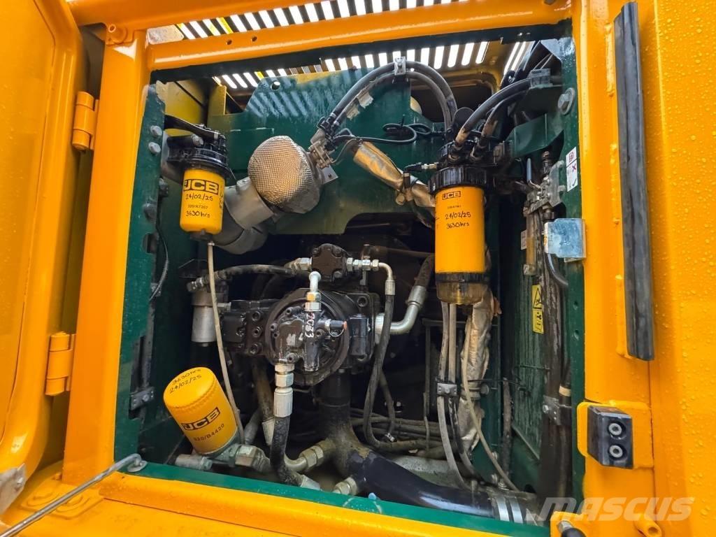 JCB 220X LC Raupenbagger