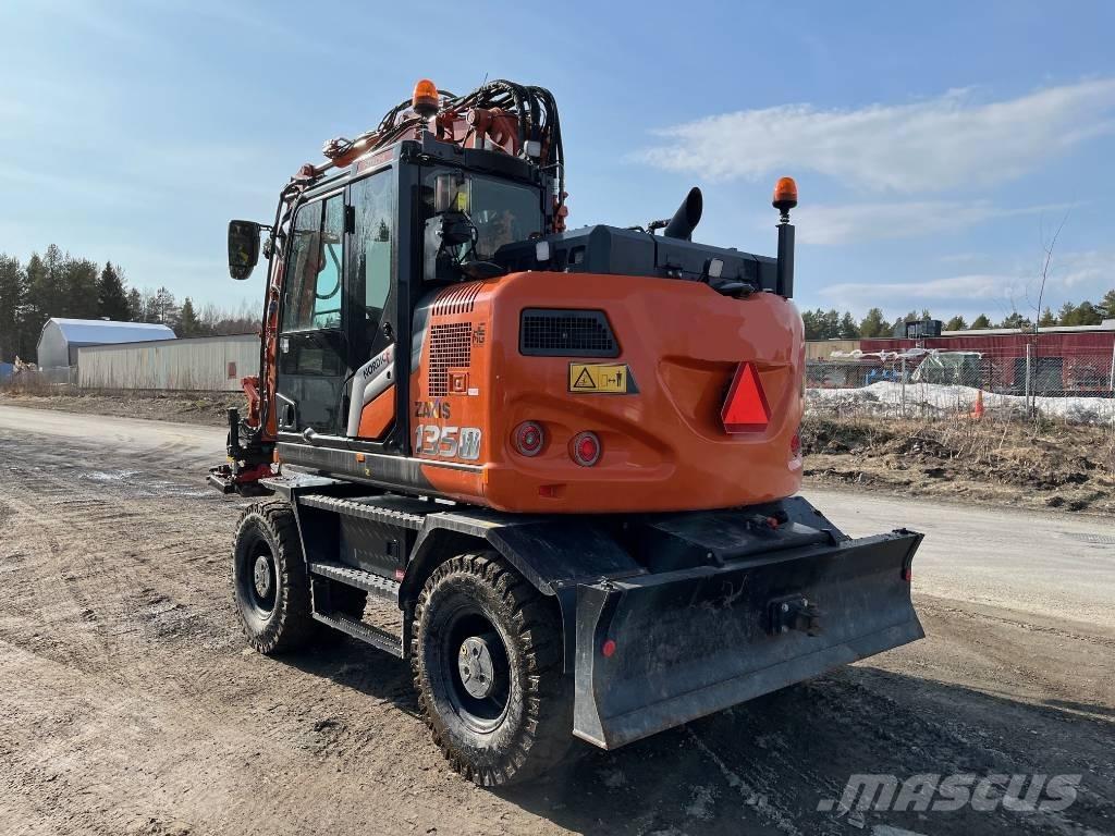 Hitachi ZX135W-7 Mobilbagger