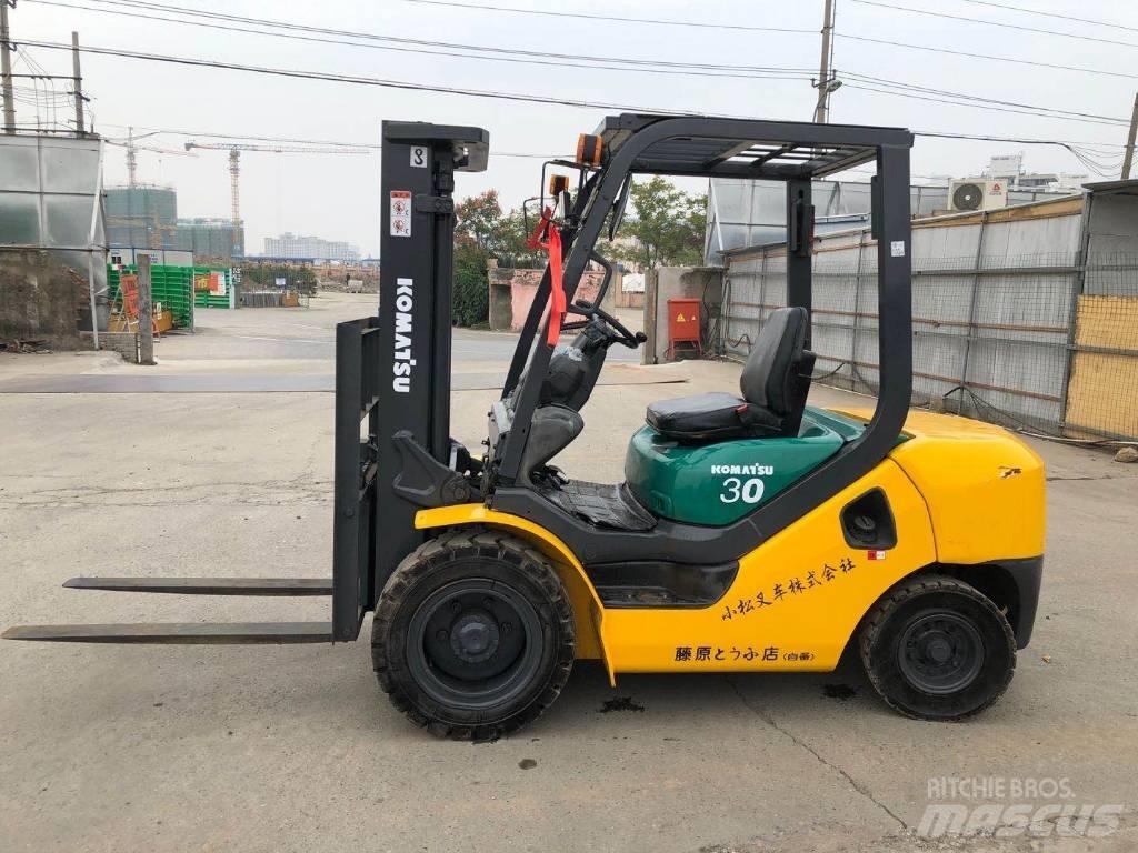 Komatsu FD30 Diesel heftrucks