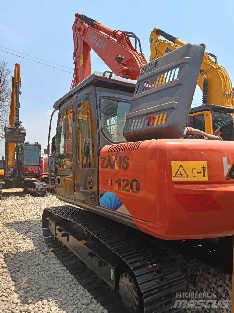 Hitachi ZX 120 Midibagger  7t - 12t