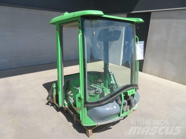 Volvo L30B / L35B Kabinen