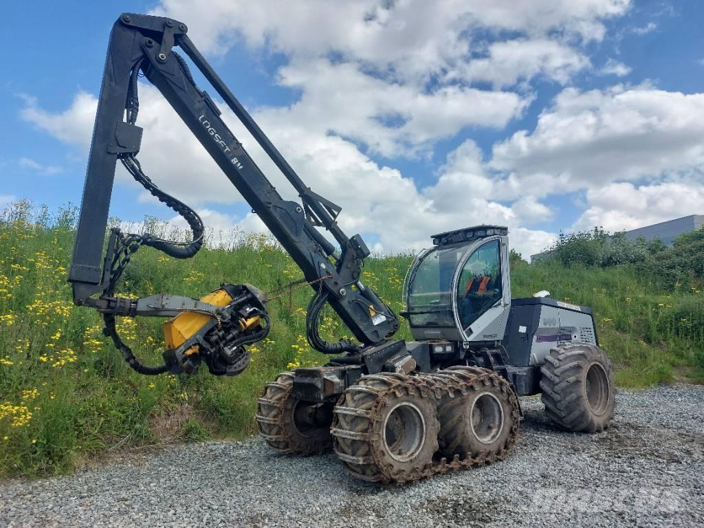 Logset 8H Harvester
