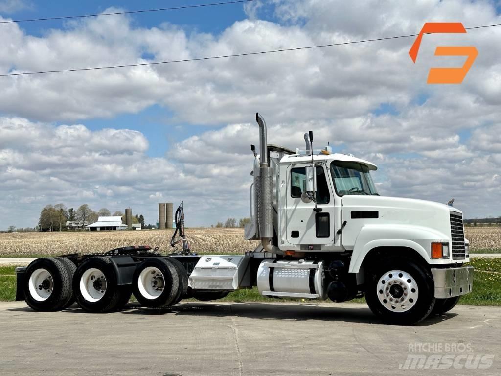 Mack CH 613 Sattelzugmaschinen