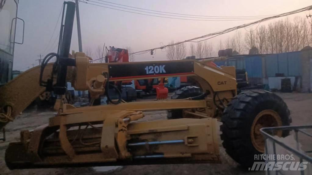 CAT 120 K Grader