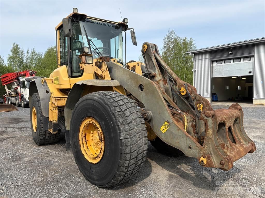 Volvo L120F Radlader