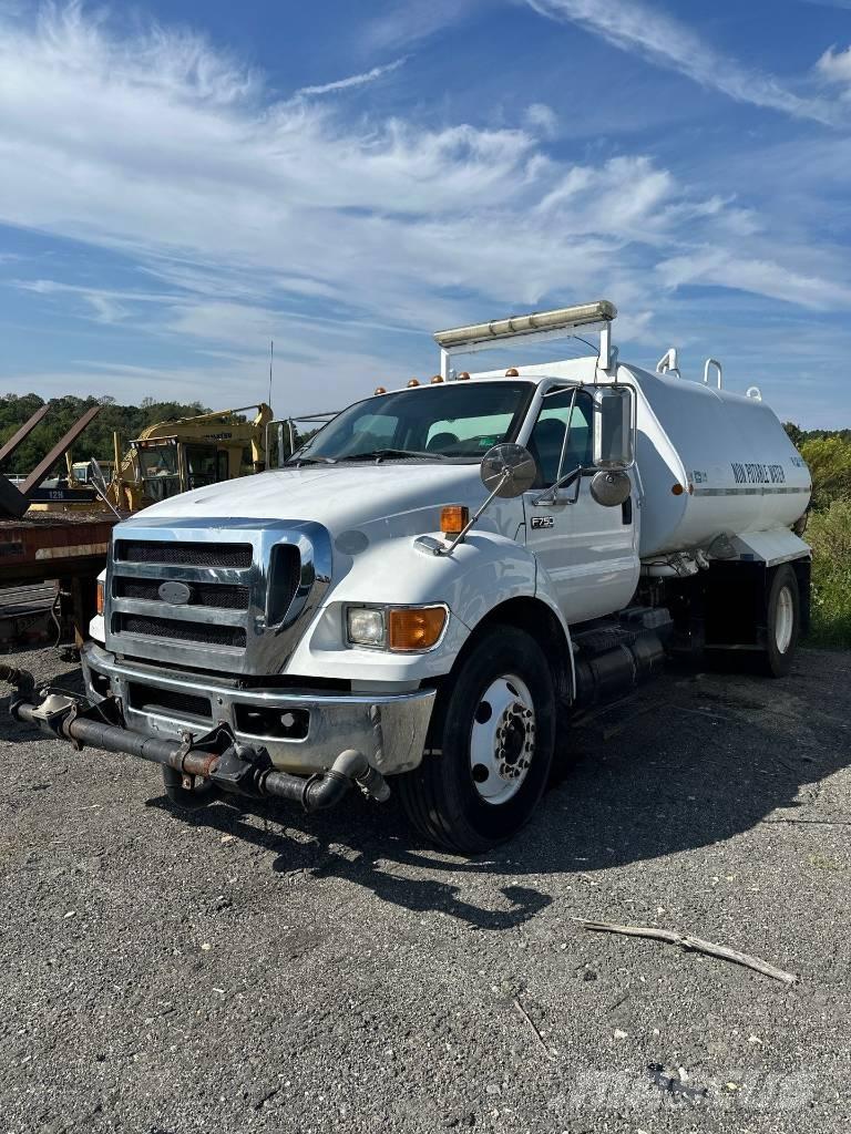 Ford F 750 XL SD Wassertanker