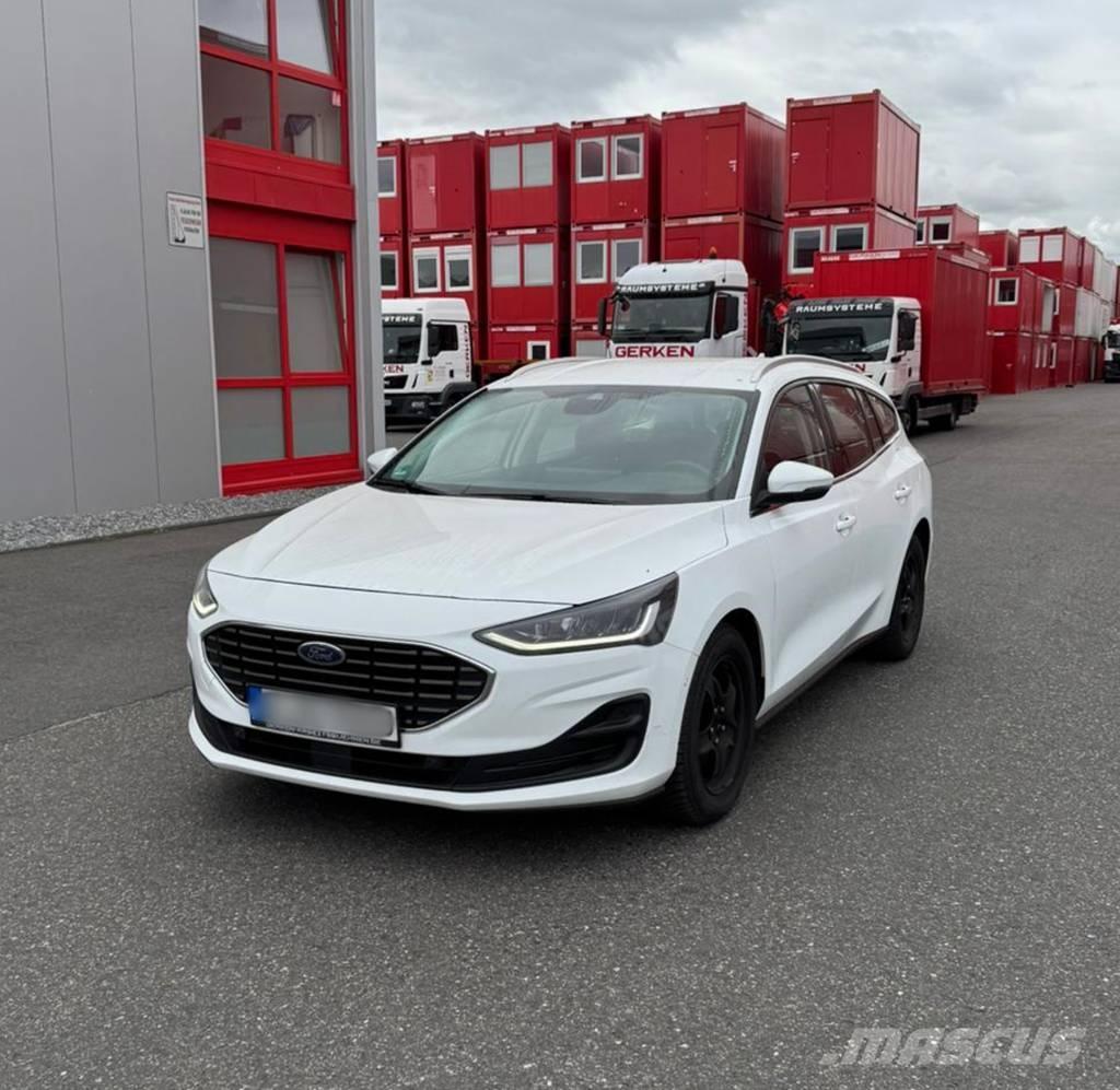 Ford Focus PKWs