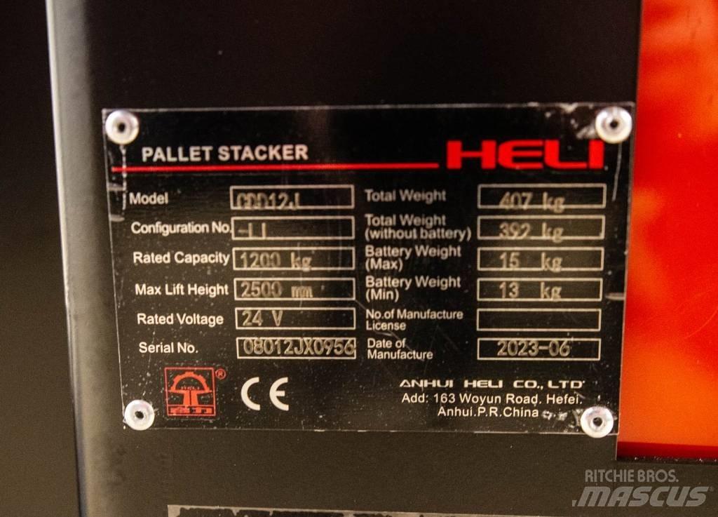 Heli CDD 12 Deichselstapler