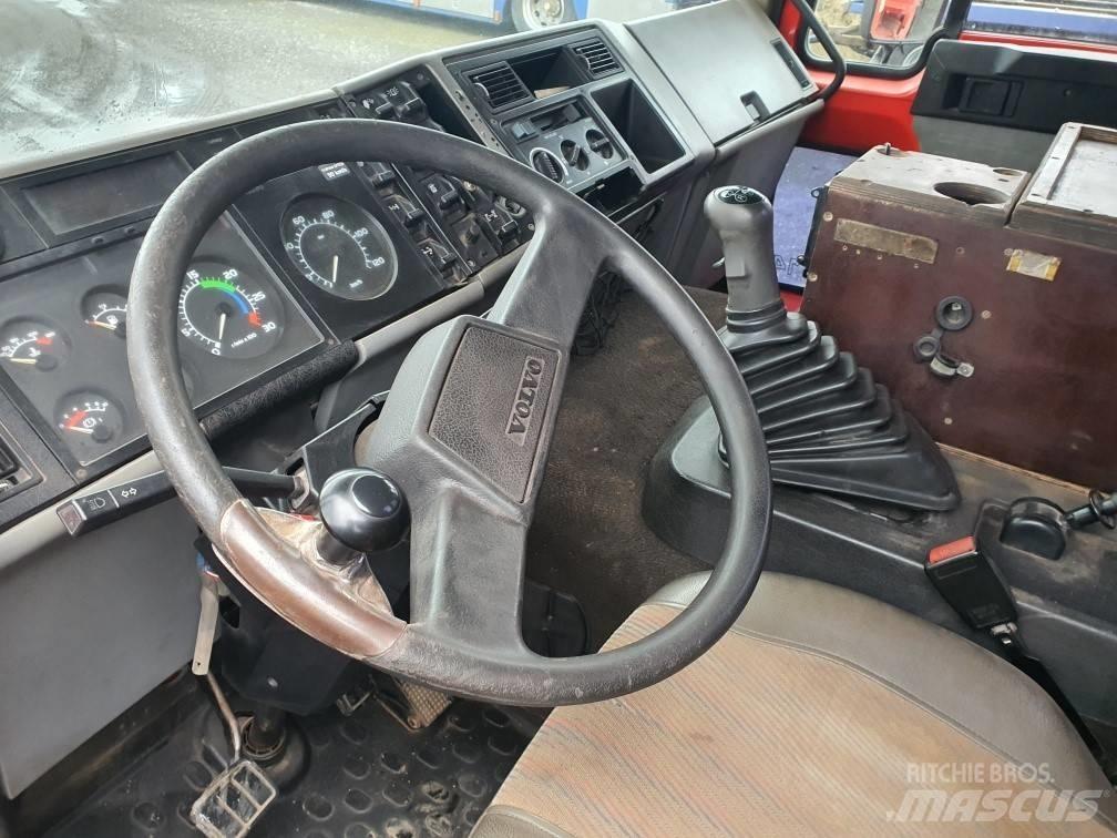 Volvo FL614 Bergungsfahrzeuge