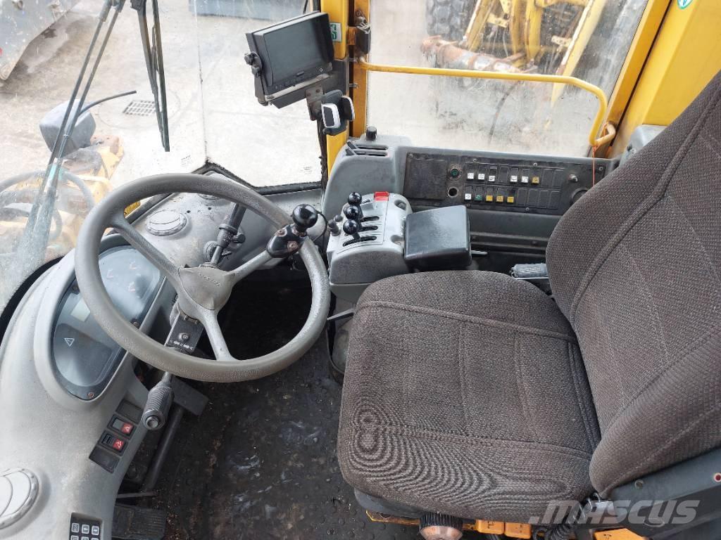 Volvo L90E Radlader