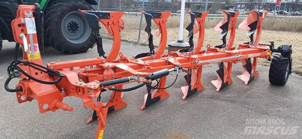 Kubota RM 2005 Wendepflüge