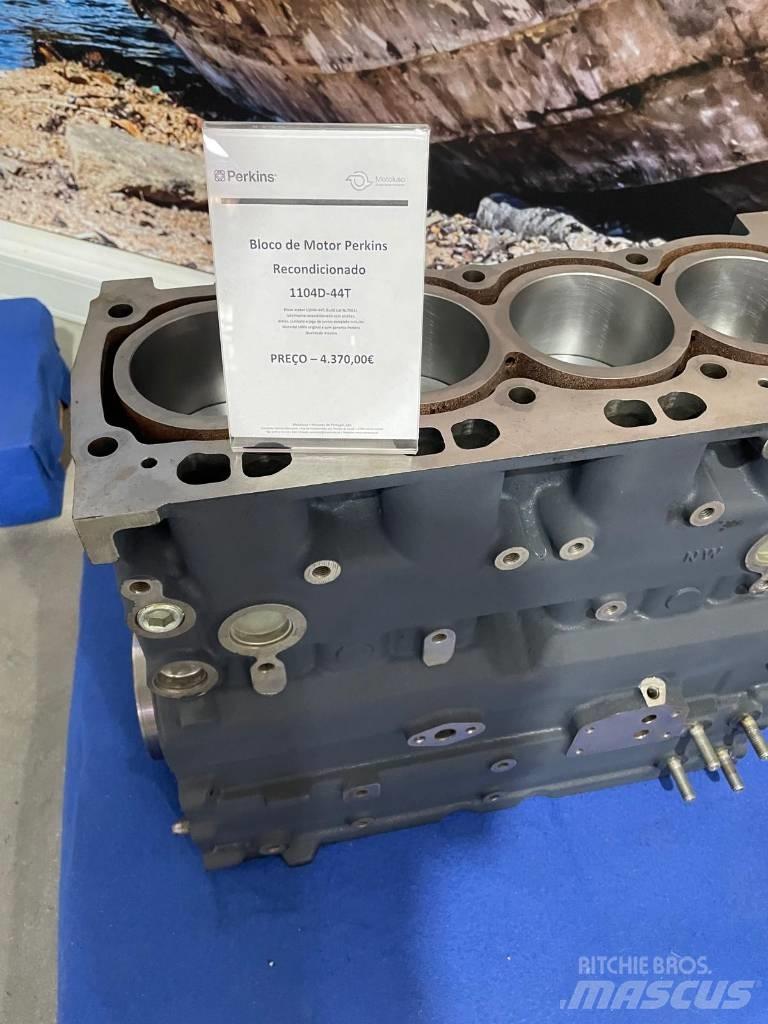 Perkins 1104D-44T Motoren