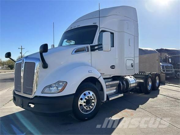 Kenworth T680 Sattelzugmaschinen