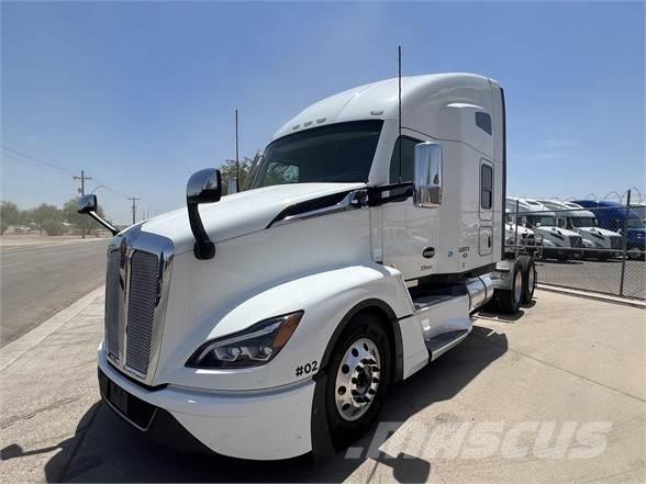 Kenworth T680 Sattelzugmaschinen