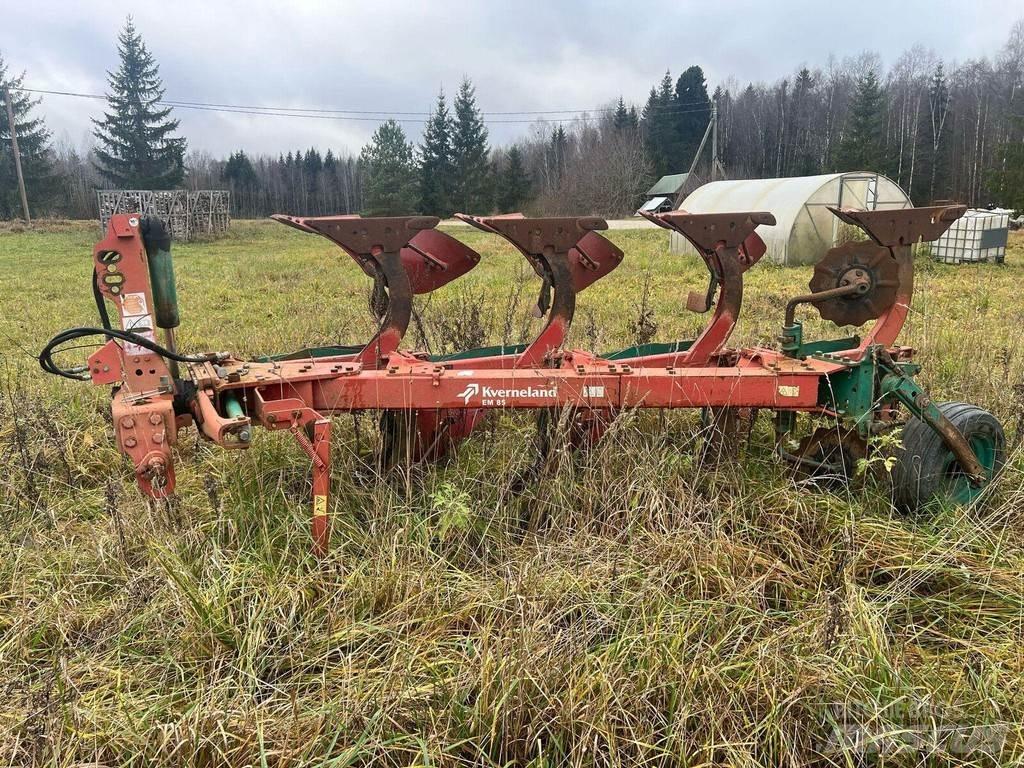 Kverneland EM 85 Pflüge
