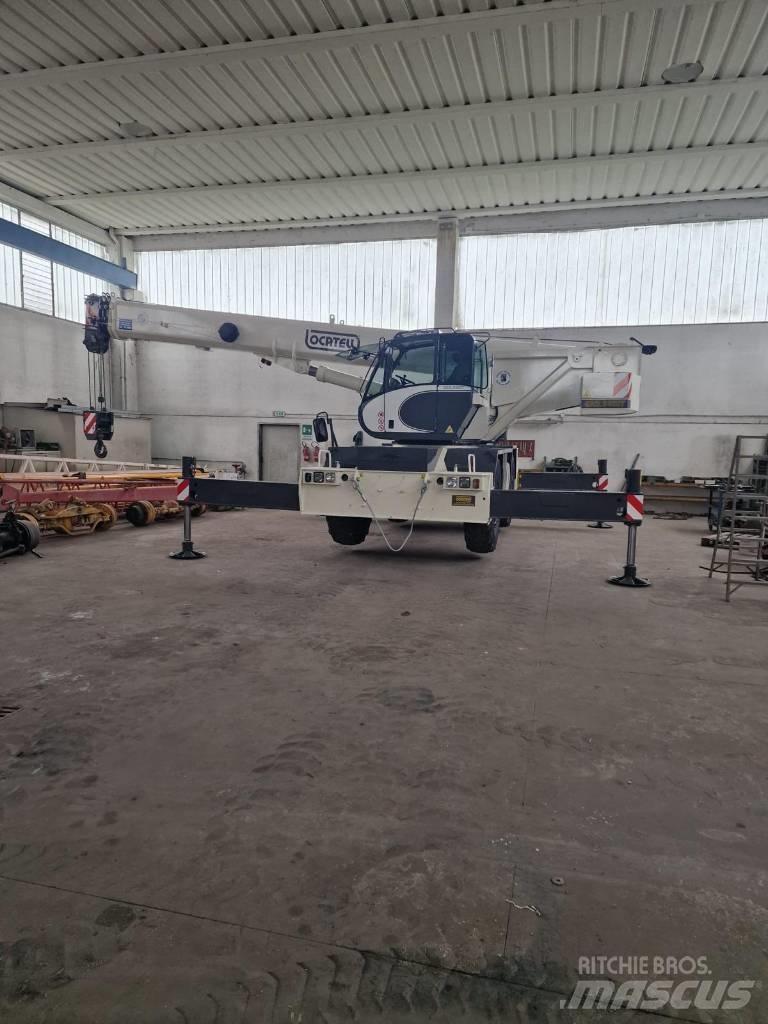 Locatelli Gril 8400T Kranen voor alle terreinen