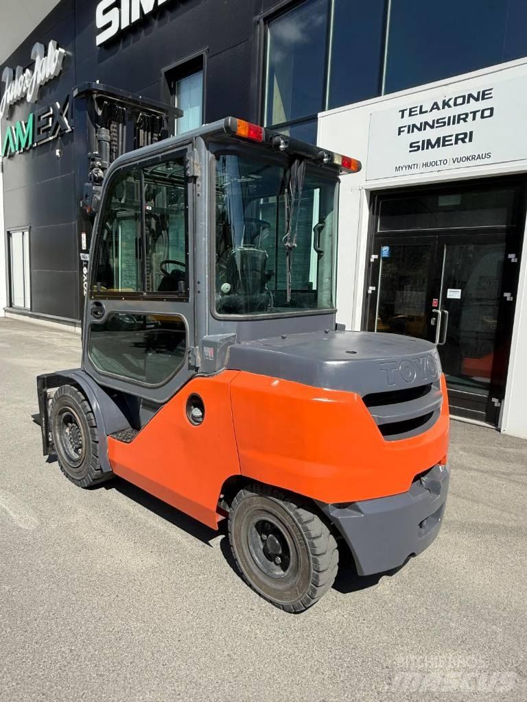 Toyota 40-8 FD45 N Diesel heftrucks