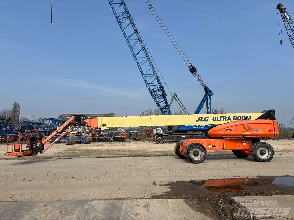 JLG 1350 SJP Teleskopbühnen