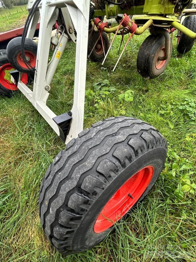CLAAS VOLTO 1100T Kreiselheuer/-wender