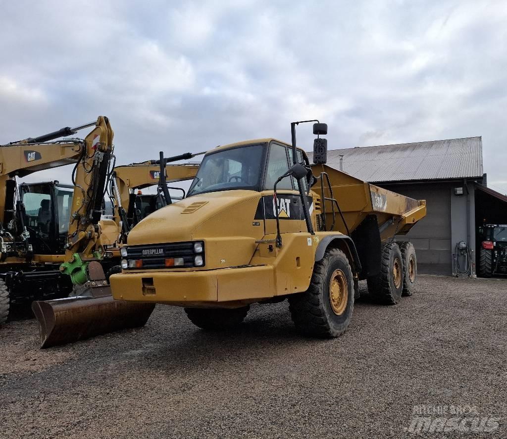 CAT 730 Dumper - Knickgelenk
