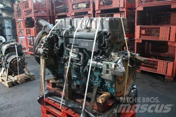 Volvo D12D Motoren