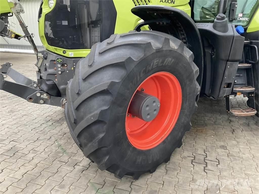CLAAS Axion 870 Traktoren
