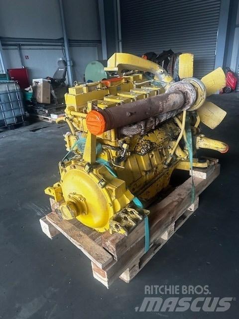 Komatsu SA6D140-1 Motoren
