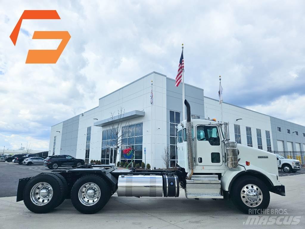 Kenworth T 800 Sattelzugmaschinen
