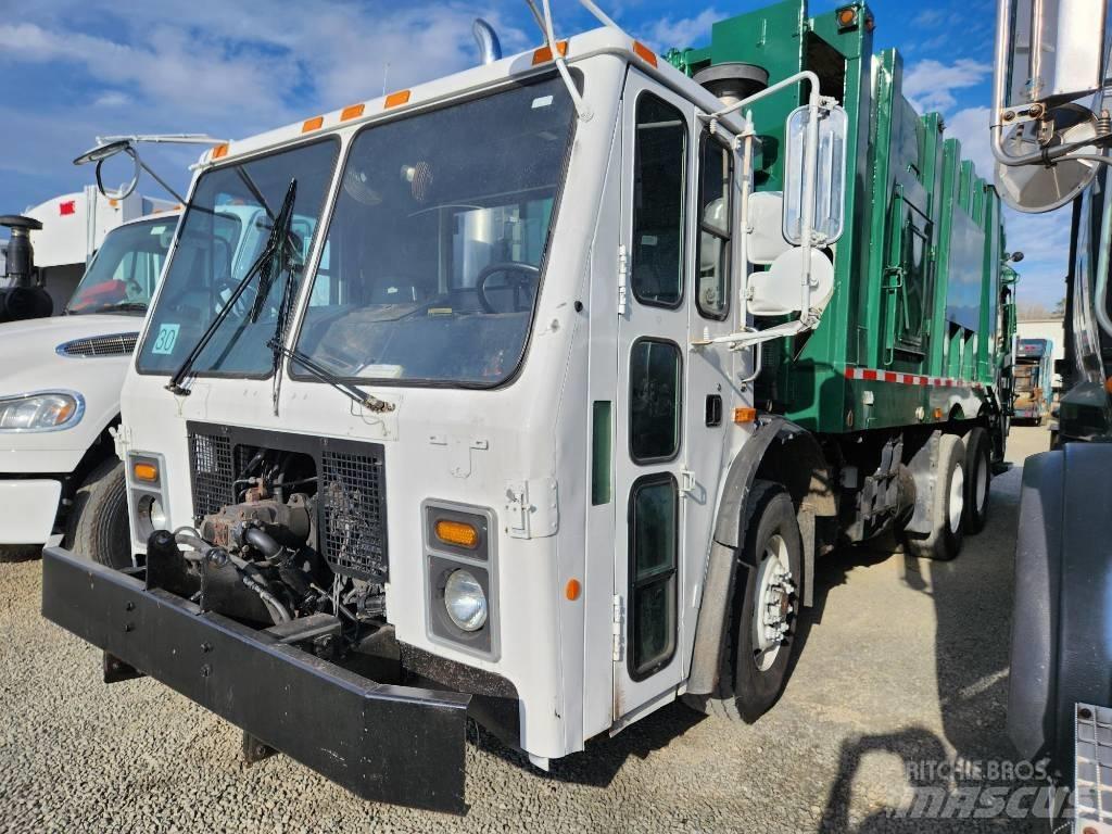 Mack LE Müllwagen