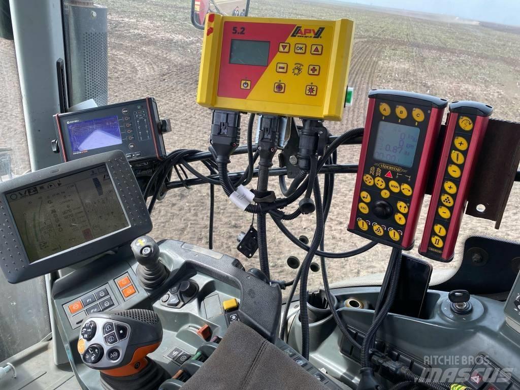 CLAAS Axion 940 SCR Traktoren