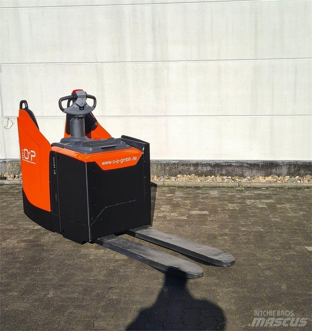 Toyota LPE 250 Niedergabelstapler