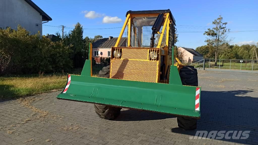 LKT 81 Stammholzschlepper