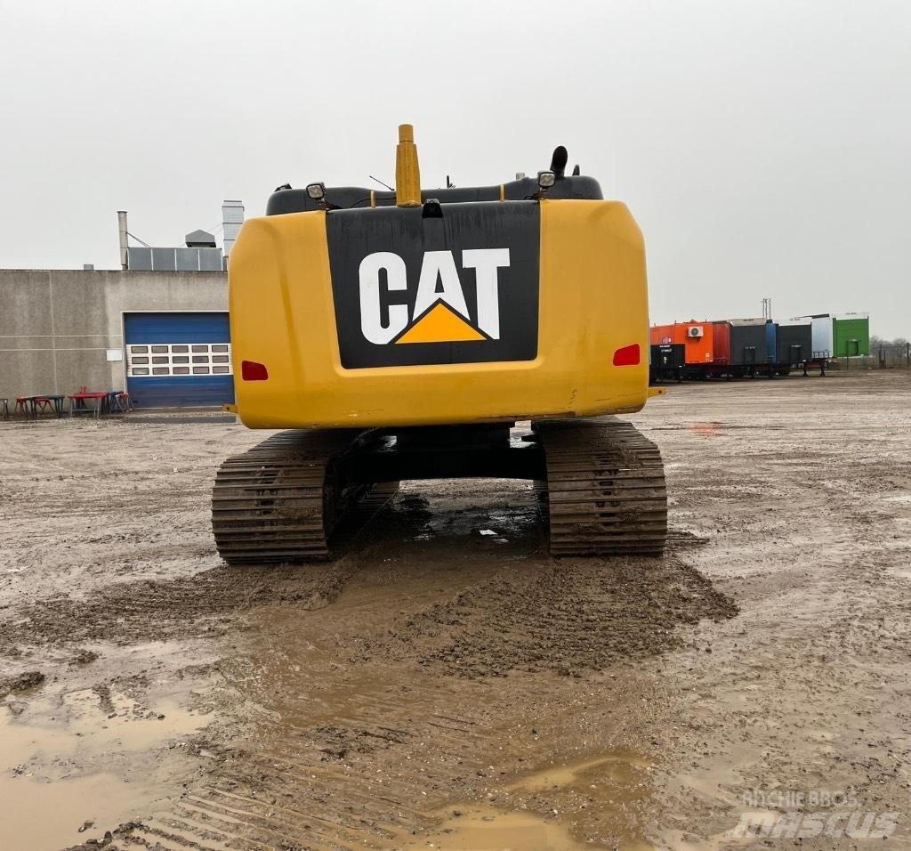 CAT 323 F L Raupenbagger