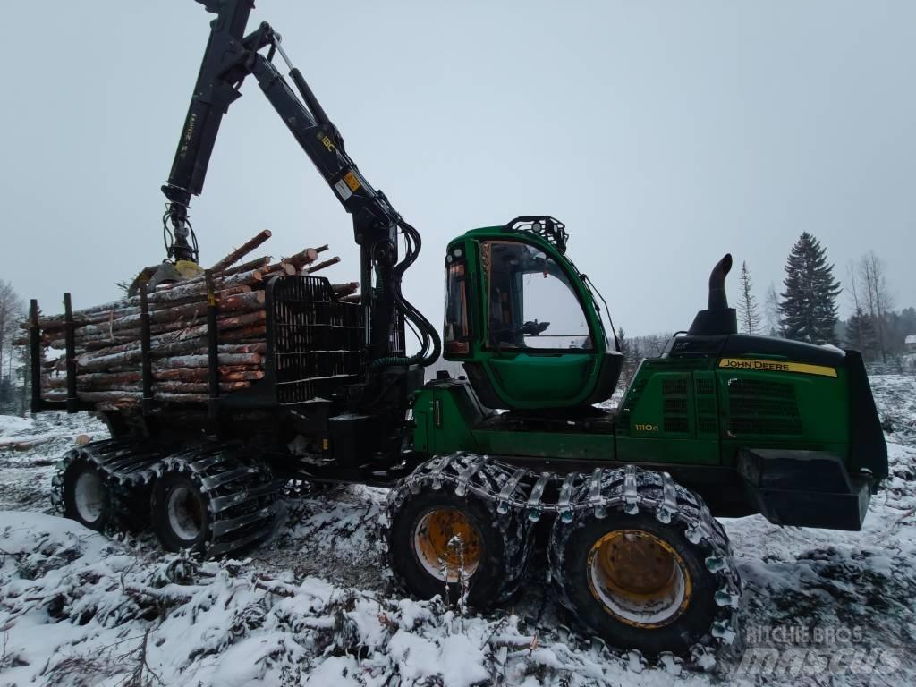 John Deere 1110G Forwarder