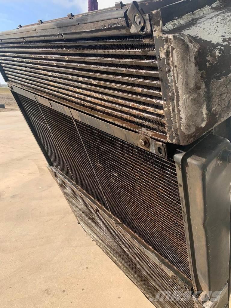 Liebherr A932 Radiatoren