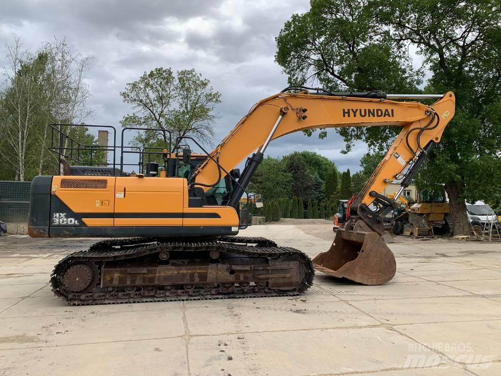 Hyundai HX 300 L Raupenbagger