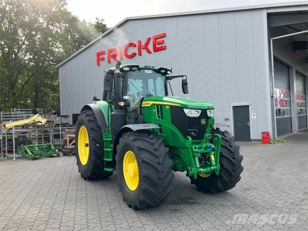 John Deere 6M220 Traktoren