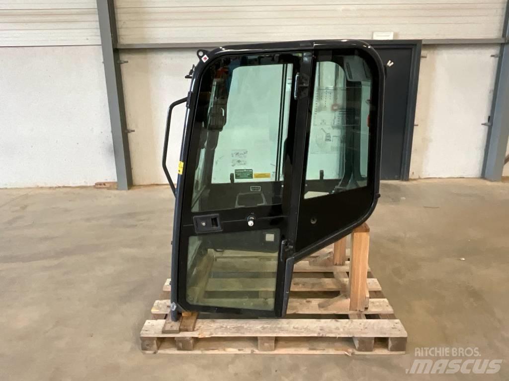 Kubota U 27-4 Kabinen