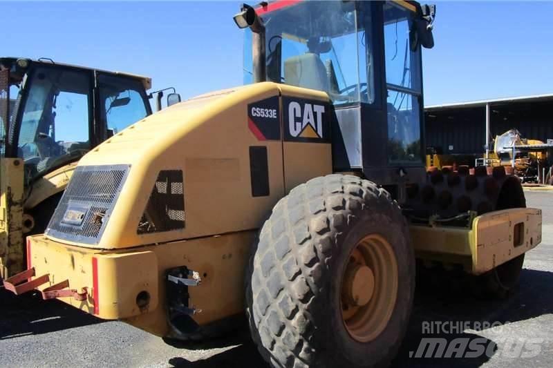 CAT CP533E Kombiwalzen
