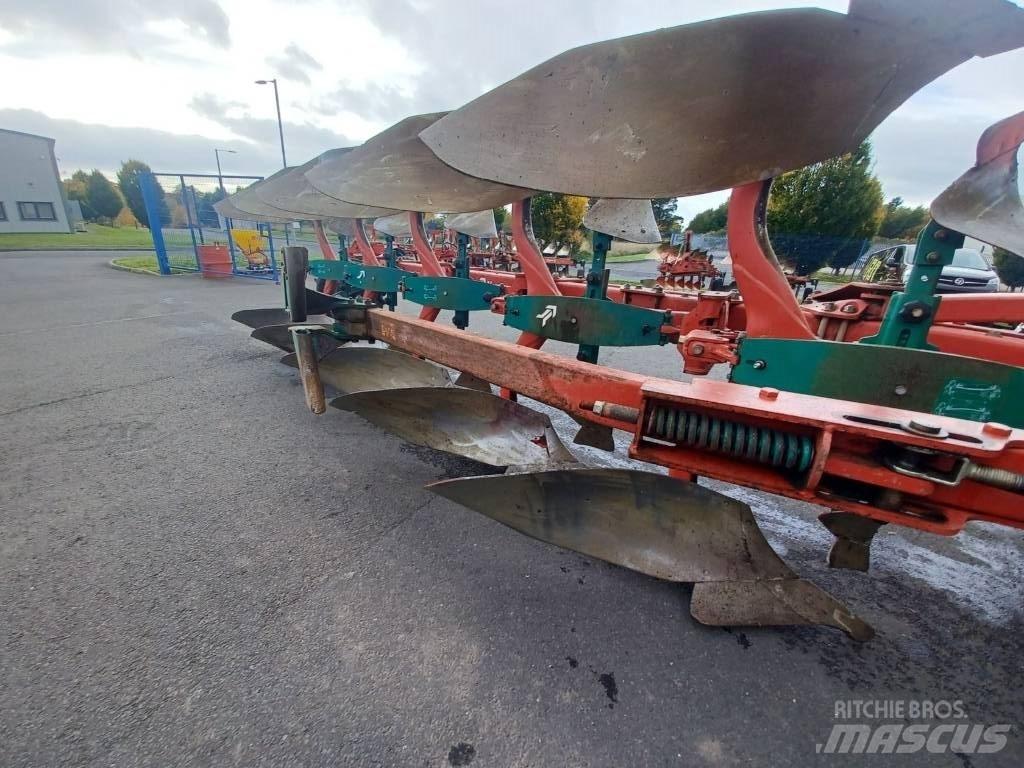 Kverneland 2500S Konventionelle Pflüge
