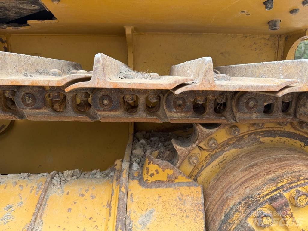 CAT D3 Bulldozer