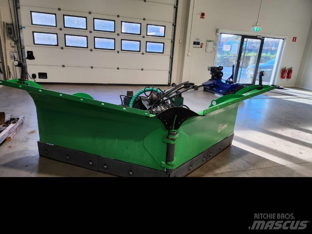 Sami VM 3200 Schneeschilde und -pflüge