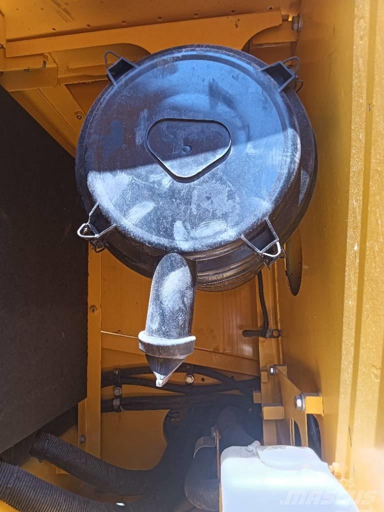 Komatsu PC 220 Raupenbagger