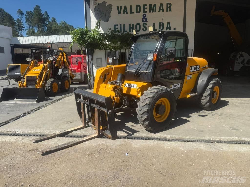 JCB 527-55 Teleskoplader für Landwirtschaft