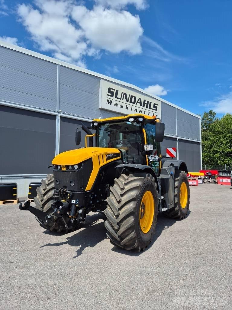 JCB Fastrac 4220 Traktoren