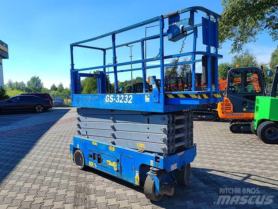 Genie GS-3232 Scheren-Arbeitsbühnen